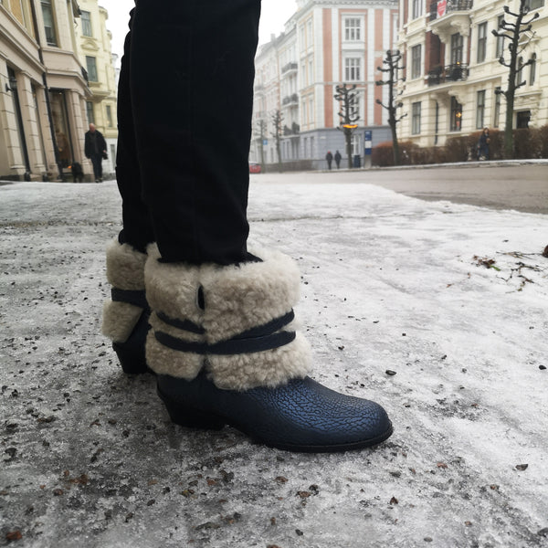 Dina midnight - Blue ankleboots with shearling