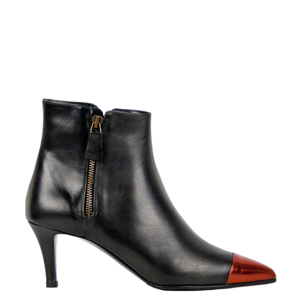 Elena black - Black ankleboots with metallic toe