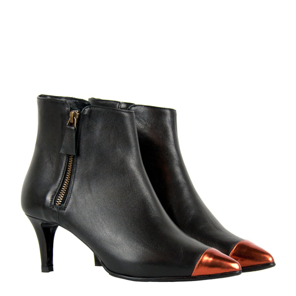 Elena black - Black ankleboots with metallic toe